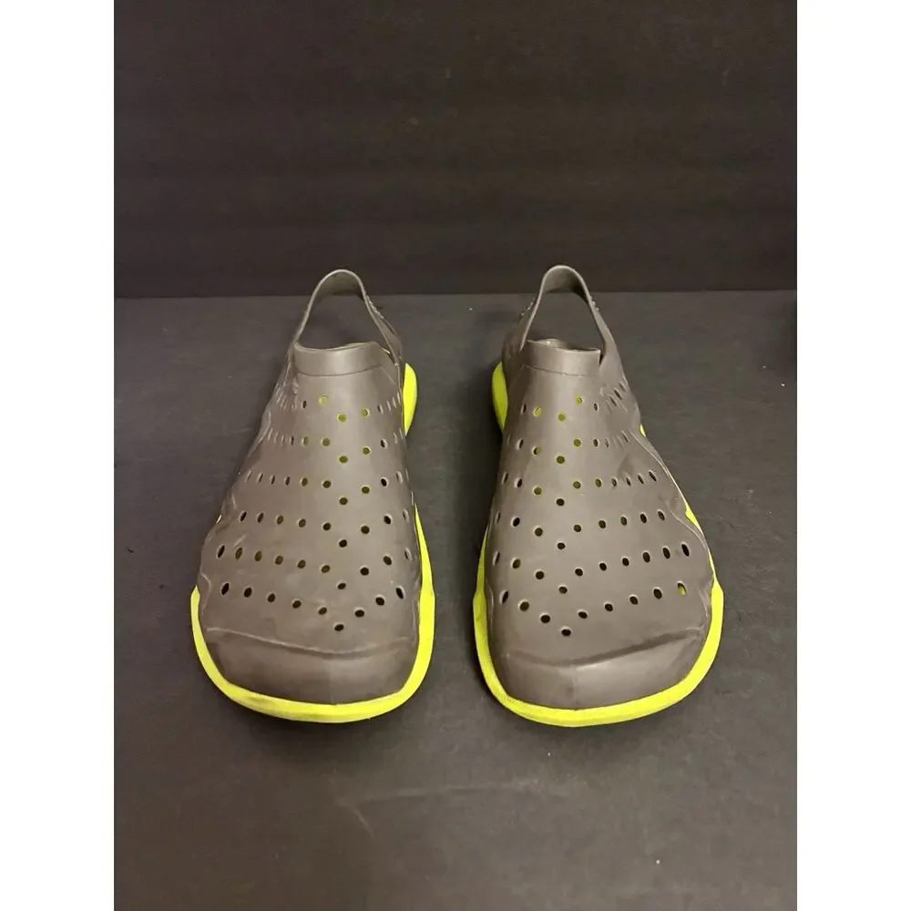 Crocs Men's Swiftwater Wave sandals Men’s Size 6